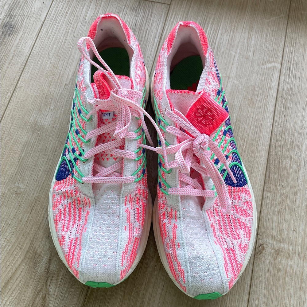 Nike flyknit pegasus sneakers ZoomX